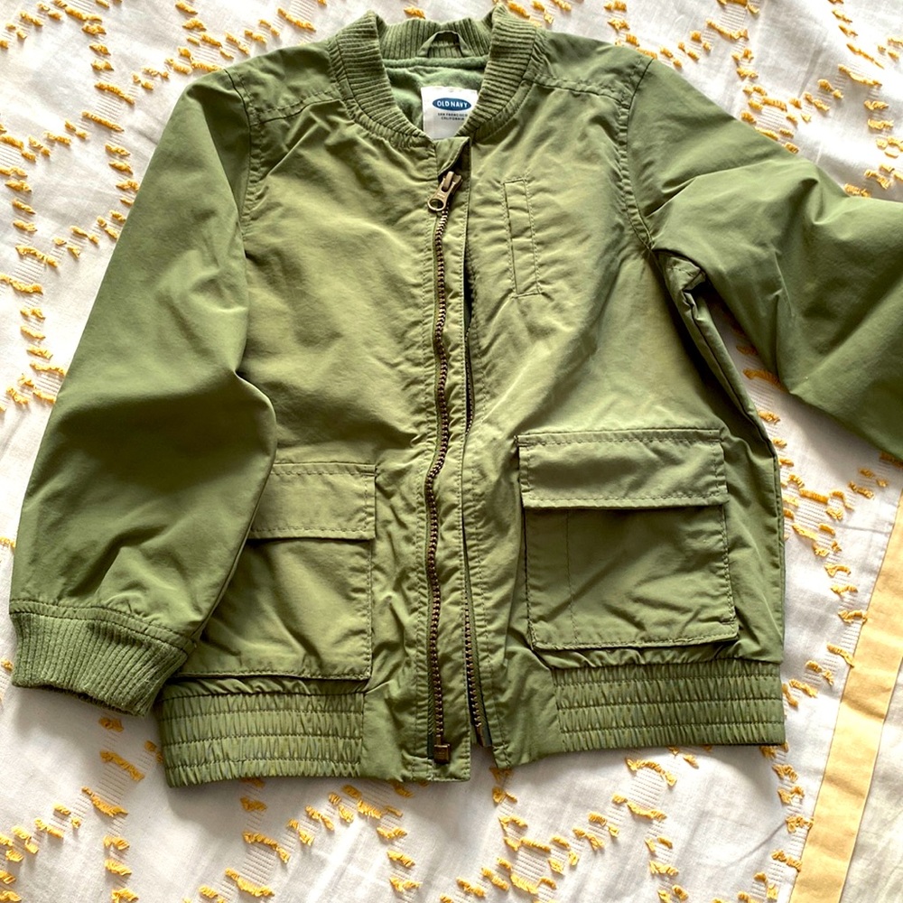Lightweight jacket